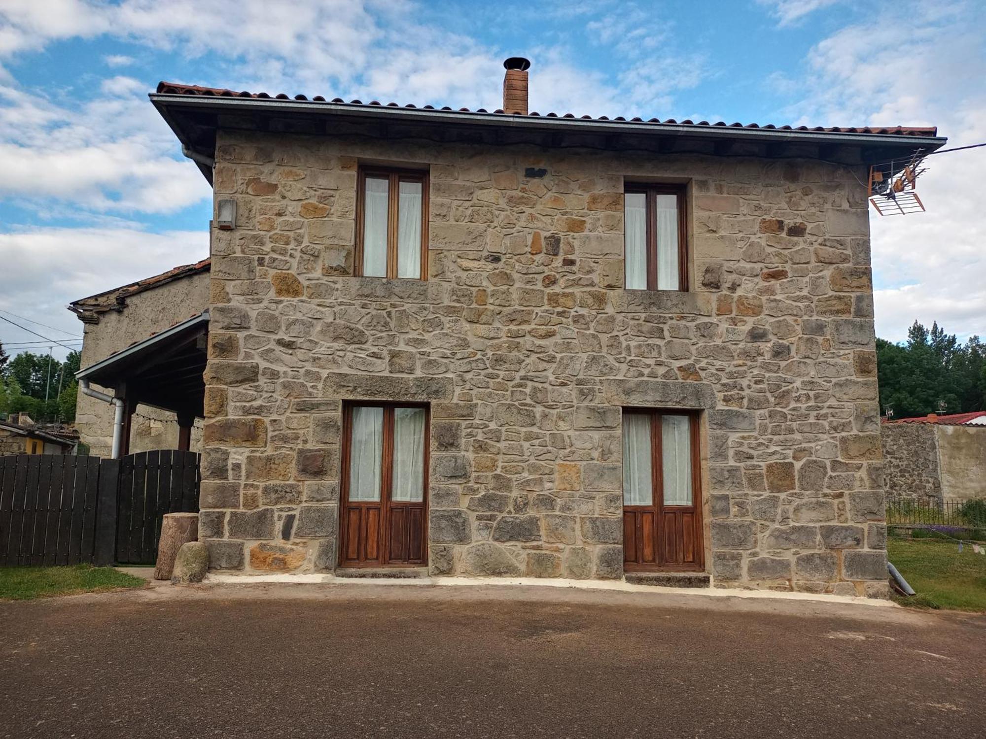 La Casuca De Antoniooti Villa Las Rozas de Valdearroyo Dış mekan fotoğraf