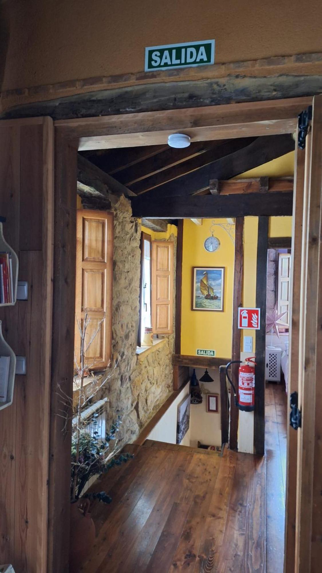 La Casuca De Antoniooti Villa Las Rozas de Valdearroyo Dış mekan fotoğraf